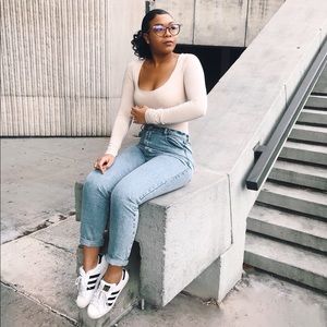 Mistress Rocks ‘Perception’ Mom Jeans